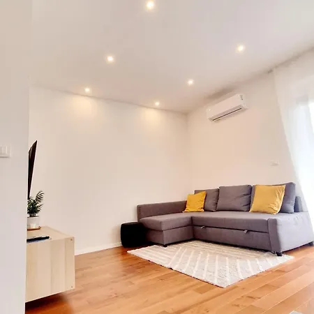 Maslina House - Family 1 With Pool Apartamento Solin