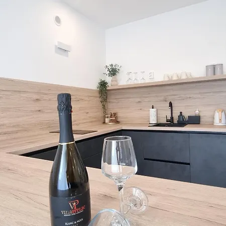 Maslina House - Family 1 With Pool Apartment Solin