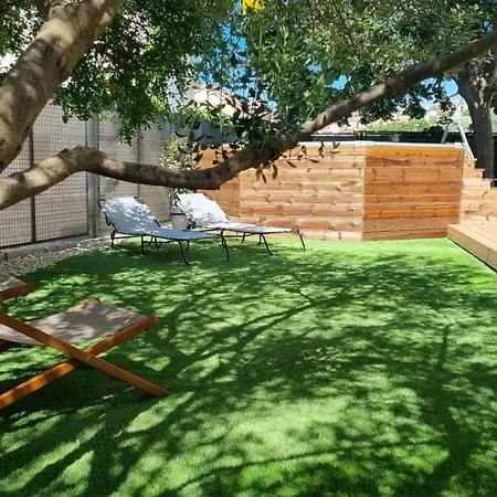 Apartment Maslina House - Family 1 With Pool Solin