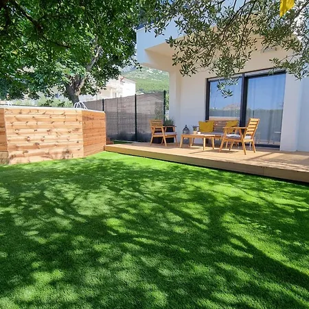 Maslina House - Family 1 With Pool Solin